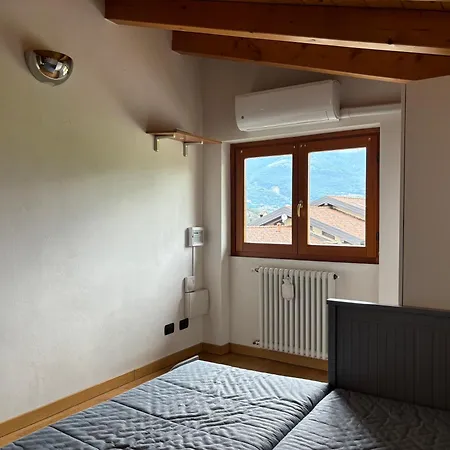 Holiday home And Mountain - In Colico *