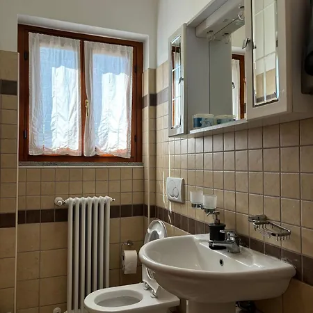 And Mountain - In Colico Holiday home Carriola